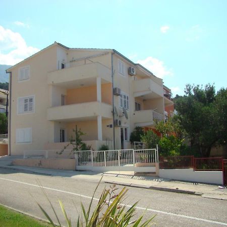 Apartments Ada Tučepi Zewnętrze zdjęcie