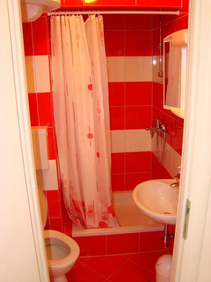 Apartments Ada Tučepi Zewnętrze zdjęcie