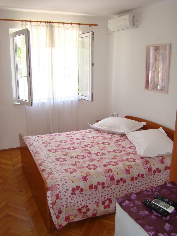 Apartments Ada Tučepi Zewnętrze zdjęcie