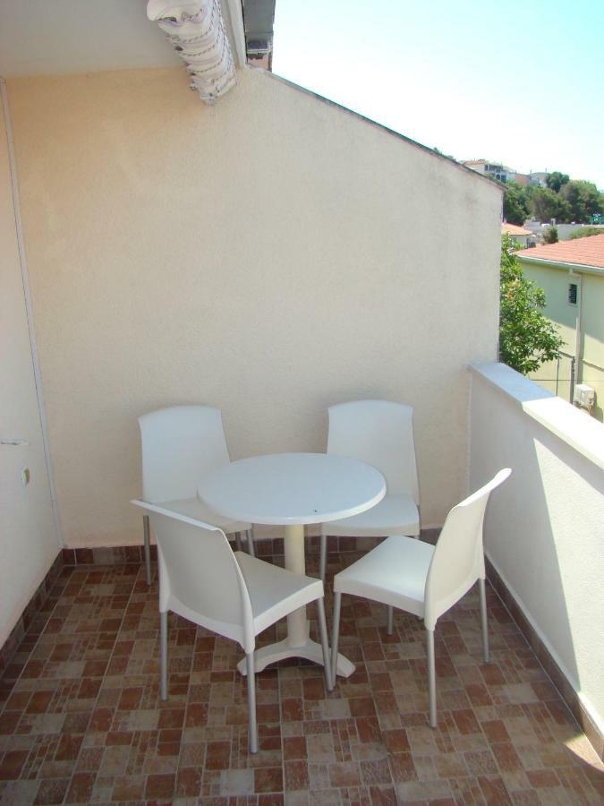 Apartments Ada Tučepi Zewnętrze zdjęcie